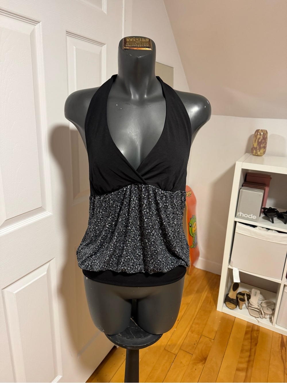 halter top